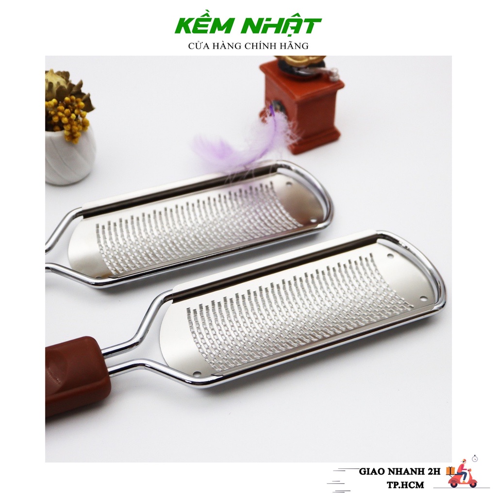 Dụng Cụ Chà Gót Chân Inox Có Thể Thay Được - Màu Ngẫu Nhiên