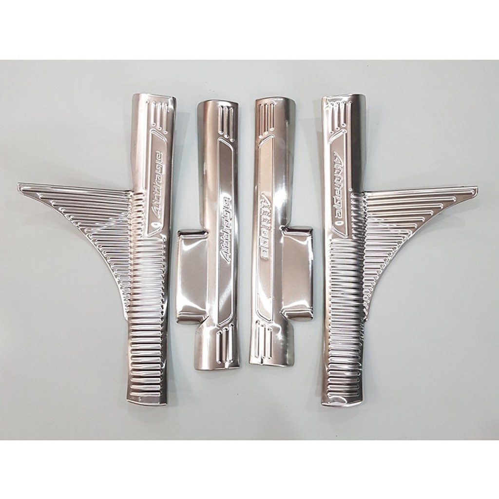 Ốp Bậc Trong Ngoài Mẫu Inox Xe Mitsu Attrage 2018 2019 2020
