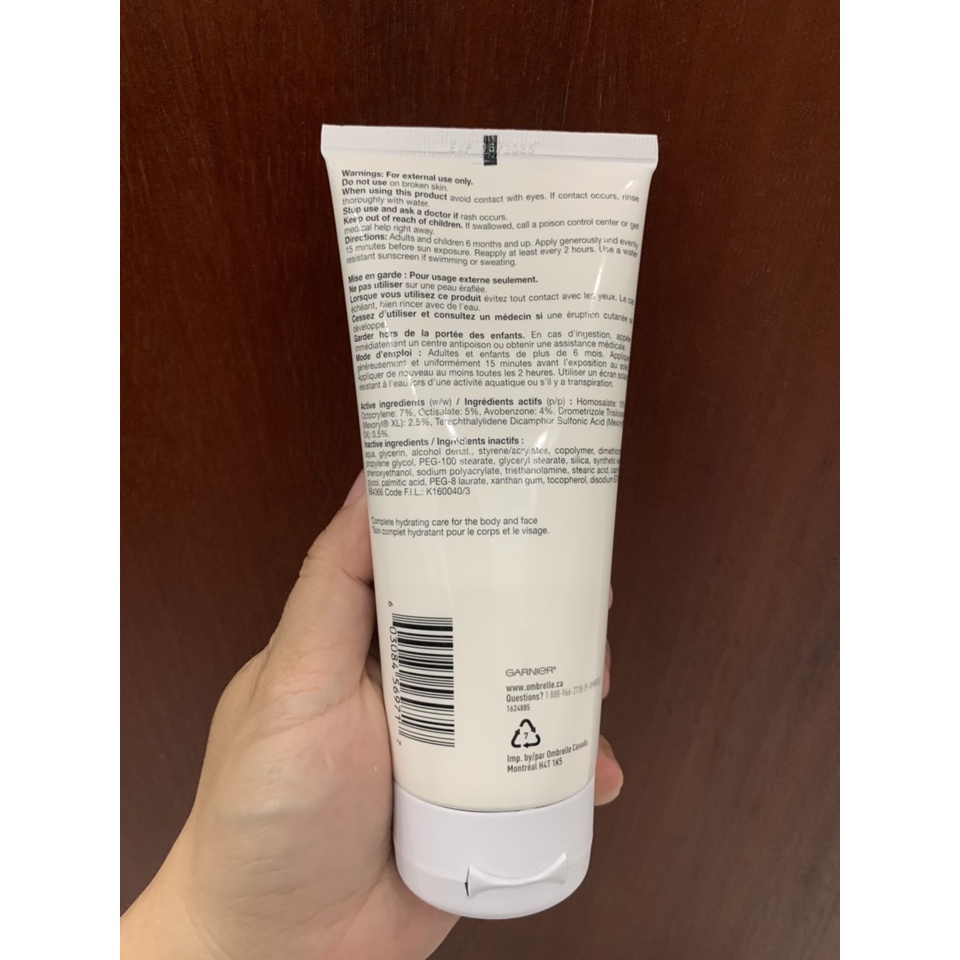 Kem Chống Nắng Garnier Ombrelle Spf 60 200ml