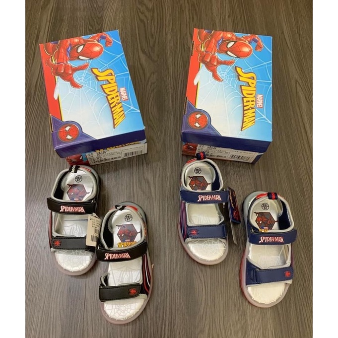 Sandal spiderman dư xịn bé trai