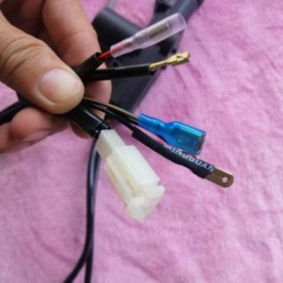 Mở yên điện xe winner bằng nút kèn