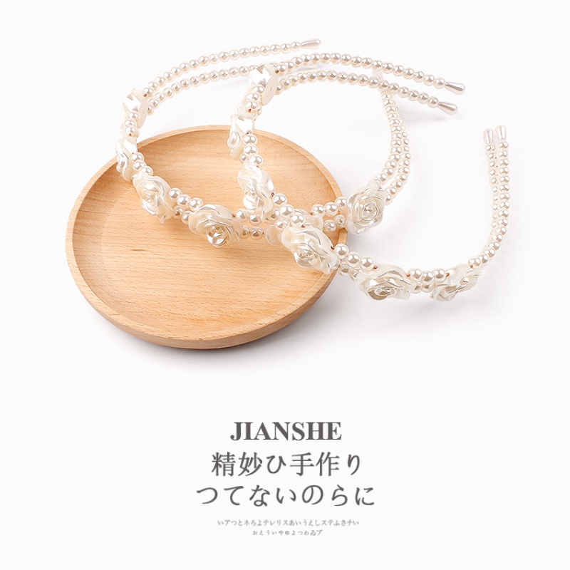 Băng Đô Cài Tóc Đính Hoa Trà Và Hạt Ngọc Trai Màu Trắng Kiểu Mới Dành Cho Nữ Thời Trang Hàn Quốc