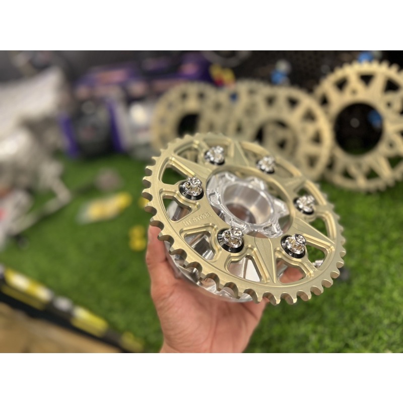 Cùi dĩa nhôm tiện khắc CNC mọi dòng xe