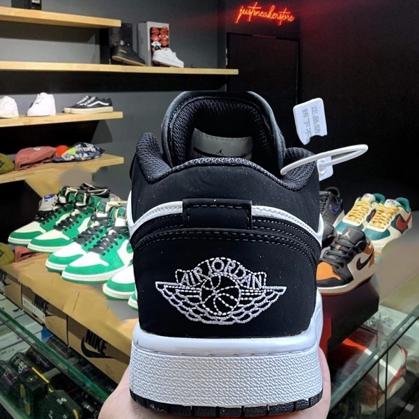 Giày thể thao sneaker Air Jordan 1 Low JD da lộn thấp  đen full  box | BigBuy360 - bigbuy360.vn