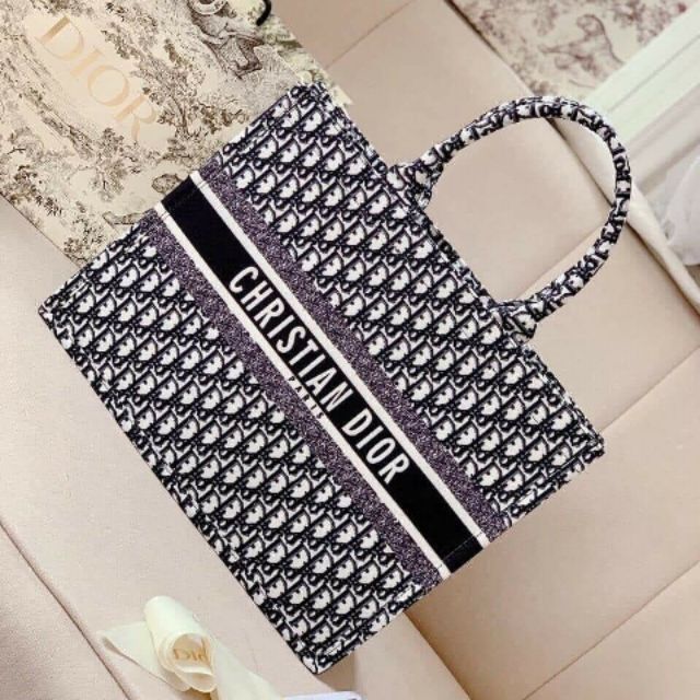 Túi dior size 40