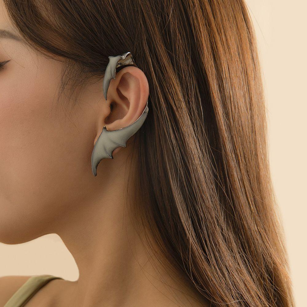 Khuyên Kẹp Vành Tai Hình Rồng Đen Phong Cách Punk Cá Tính Cho Nữ