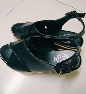 Oder sandal đế xuồng (có ảnh thật sp)