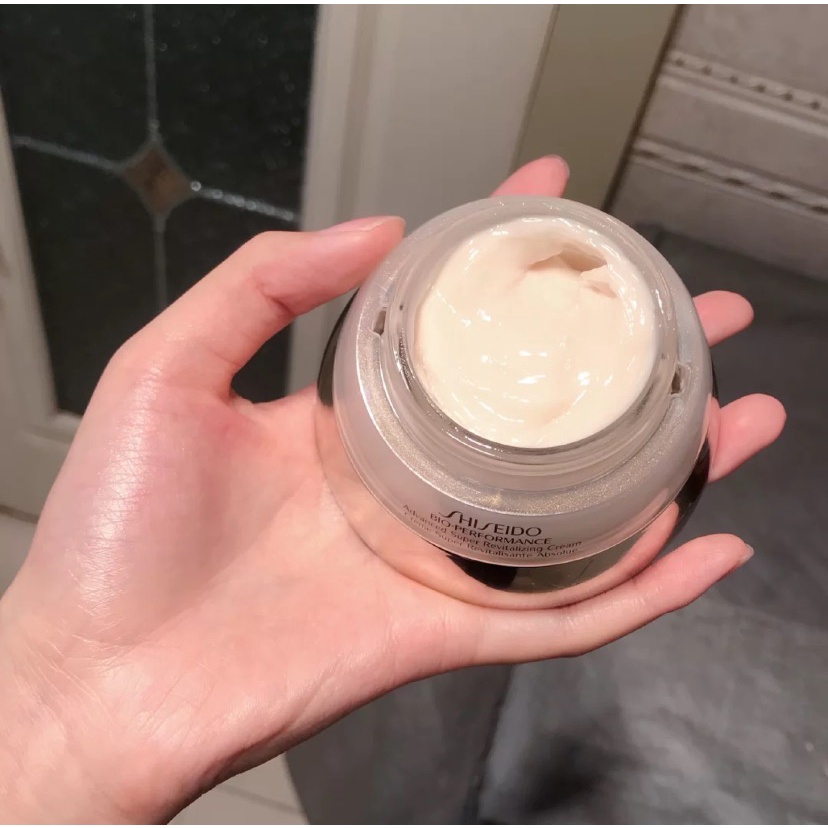 Kem Dưỡng Ẩm Chống Nếp Nhăn Shiseido 50ml