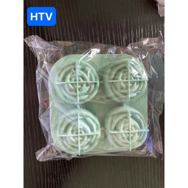 Khuôn silicon làm đá hình hoa hồng.