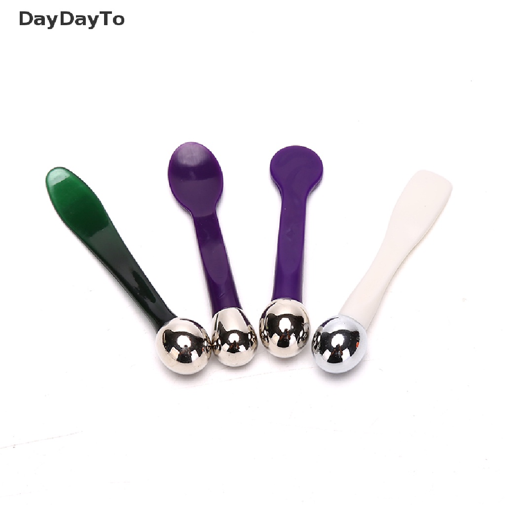 1 Que Kim Loại Dùng Thoa Kem Dưỡng Da Mắt Chống Bọng Mắt Tiện Dụng