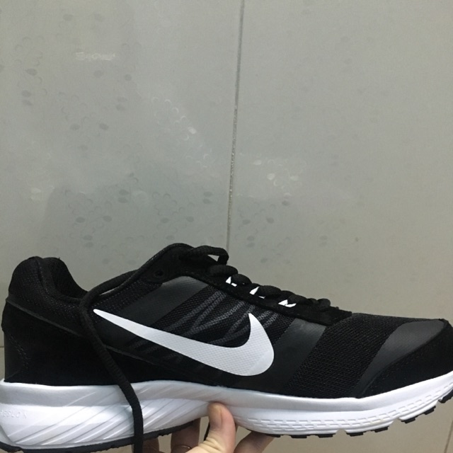 Giày NIKE chính hãng 