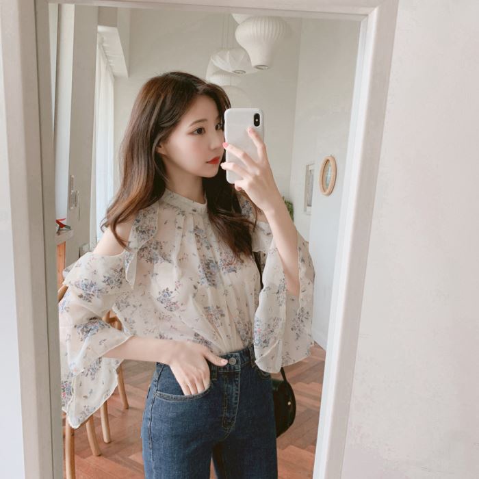 Áo chiffon trễ vai Xiaozhainv tay loe họa tiết hoa phong cách Pháp thời trang cho nữ
