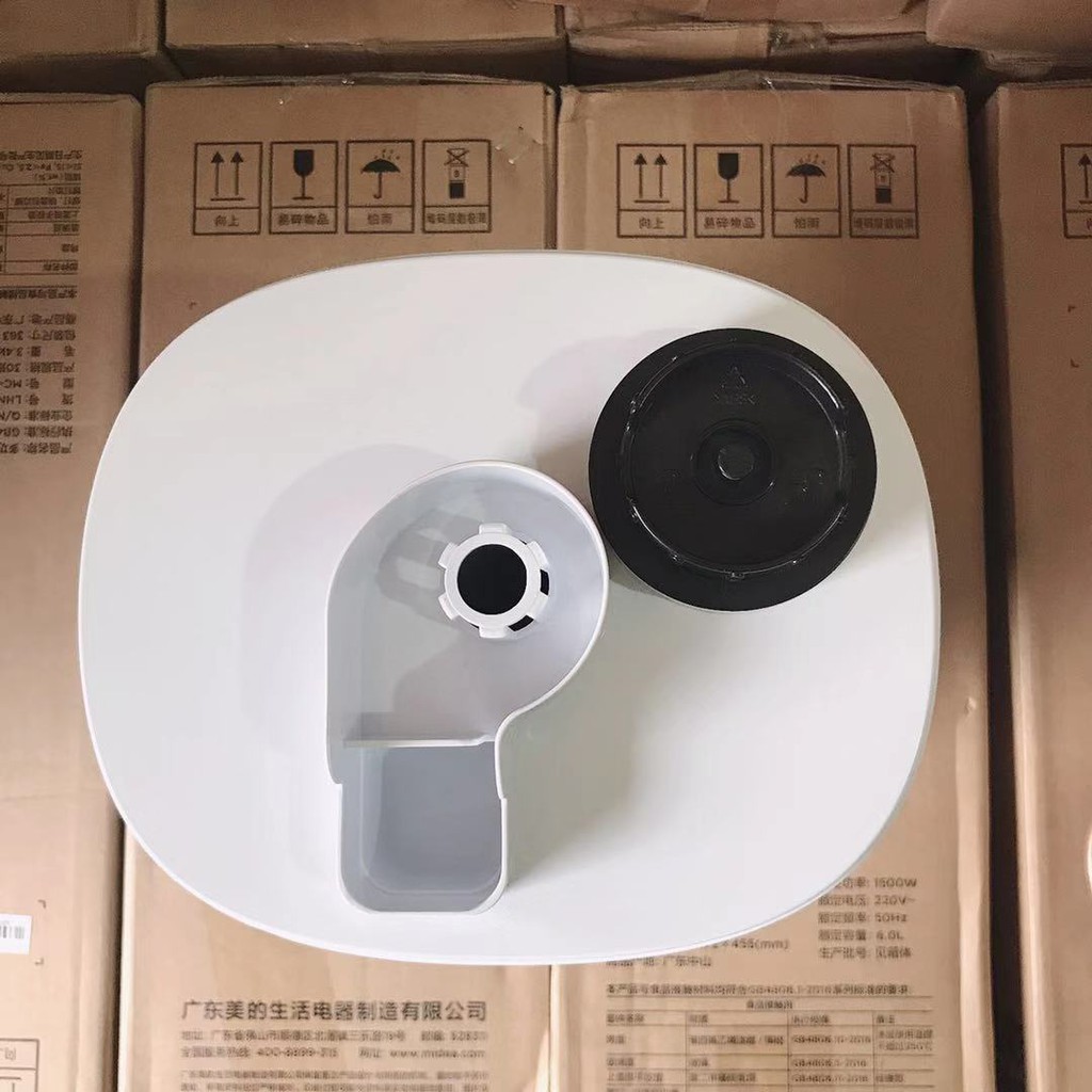 Máy tạo độ ẩm phun sương khử trùng thông minh hình dáng con gấu đáng yêu bảo hành đổi mới