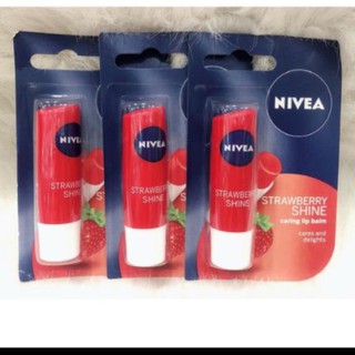 Son dưỡng Nivea Mùi Dâu 4.8g