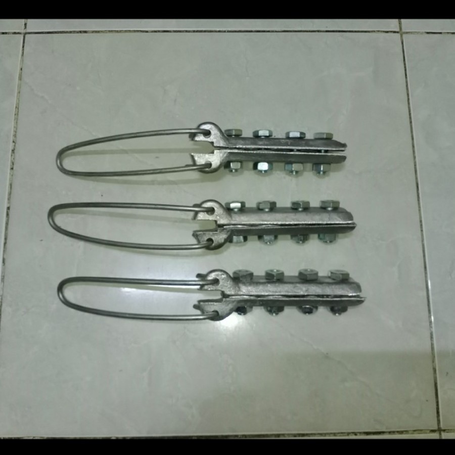 Kẹp 4 Thanh Gắn Bu Lông Chuyên Dụng | BigBuy360 - bigbuy360.vn