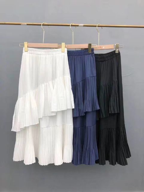 Chân váy xéo tầng dễ thương | BigBuy360 - bigbuy360.vn