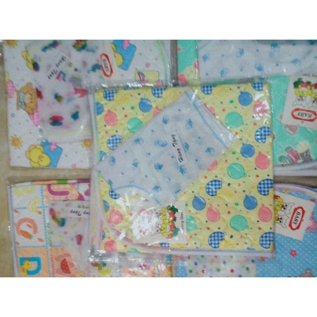 Chiếu nhựa/ miếng lót chống thấm cho bé size lớn 50*70 cm