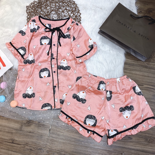 Cộc đùi lụa satin bèo | BigBuy360 - bigbuy360.vn