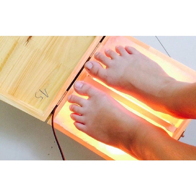 Hộp Đá Muối Himalaya 2 Viên Mặt Cong Massage Chân
