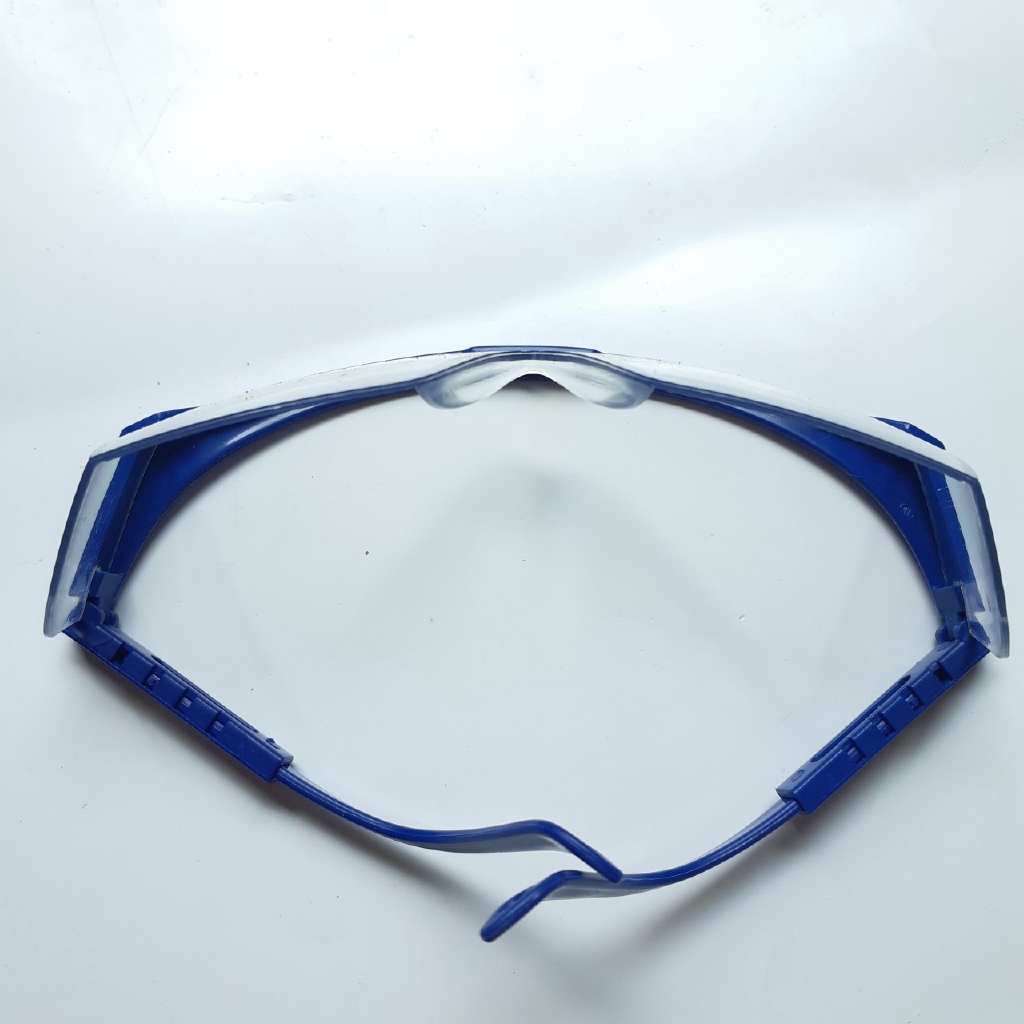 Kính chống dịch bảo hộ lao động an toàn chống bụi trong suốt