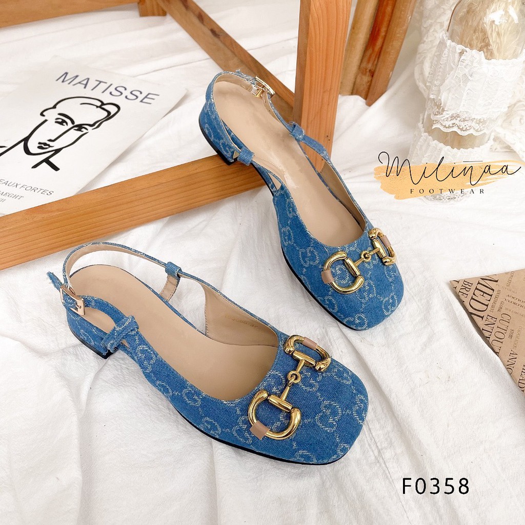 GIÀY SANDAL NỮ KIỂU BÍT MŨI VUÔNG HỌA TIẾT JEANS KHÓA CHỮ I F0358