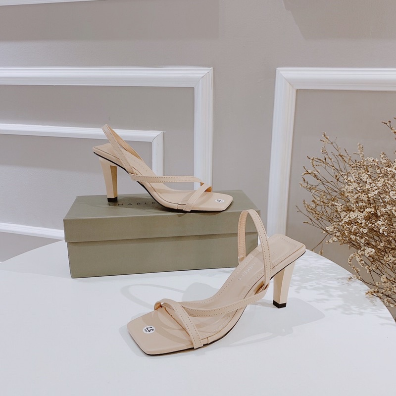 HÀNG CÓ SẴN Sang dal gót dẹt 8cm