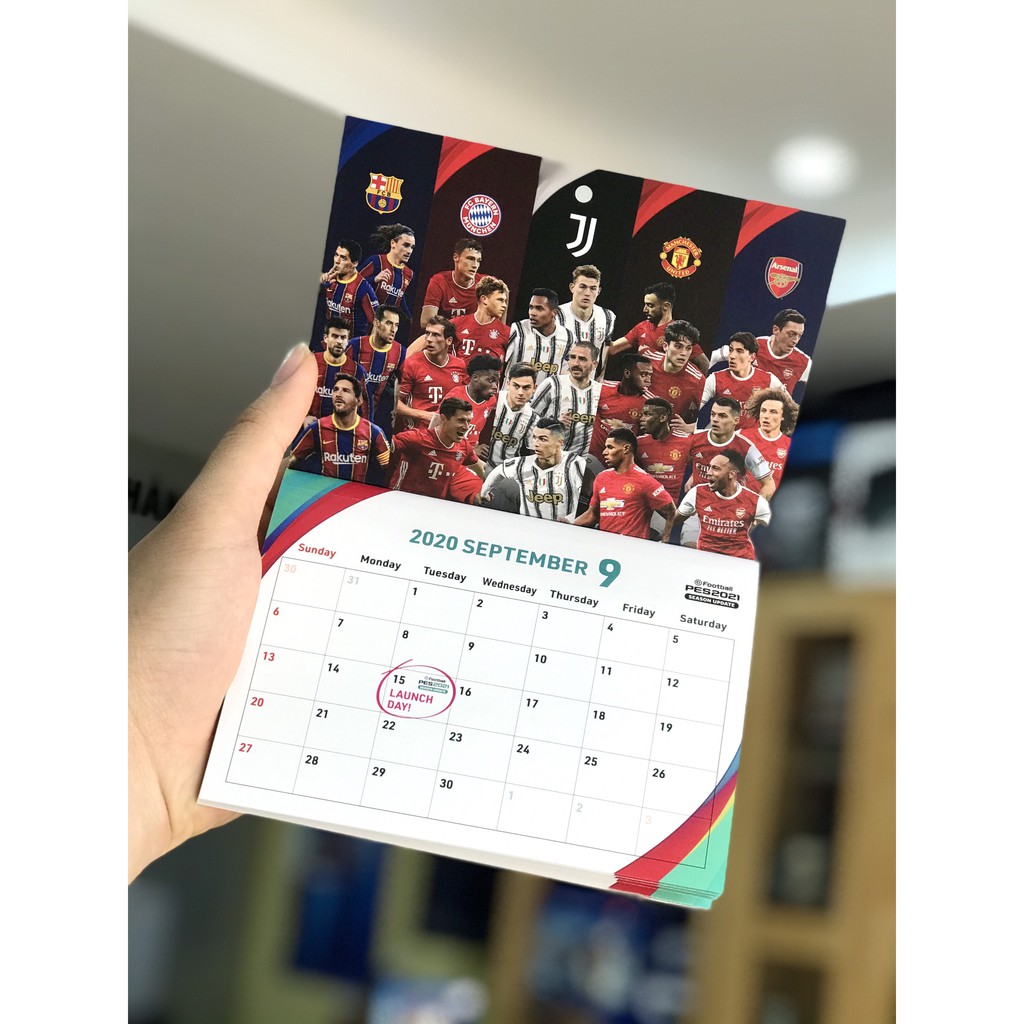 Bộ lịch Monthly Planning và sticker logo PES 2021