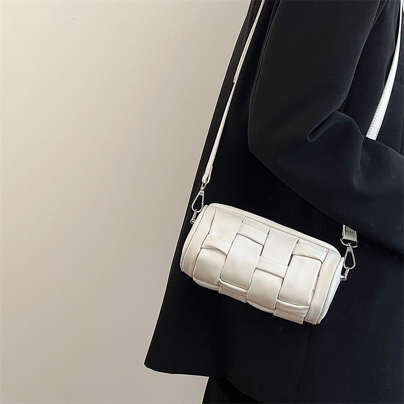 Túi Đeo Chéo Dệt Tay Thời Trang Mới Năm 2022 GYLXB1631