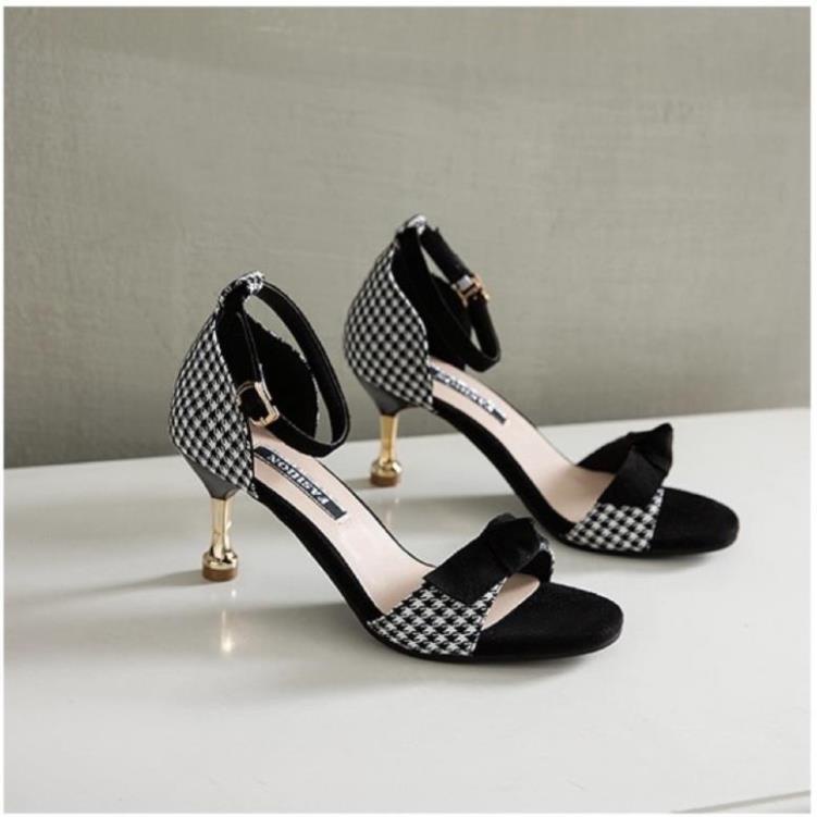 Giày cao gót nhọn 7p quai bản chéo caro kết nơ nữ tính - SD09