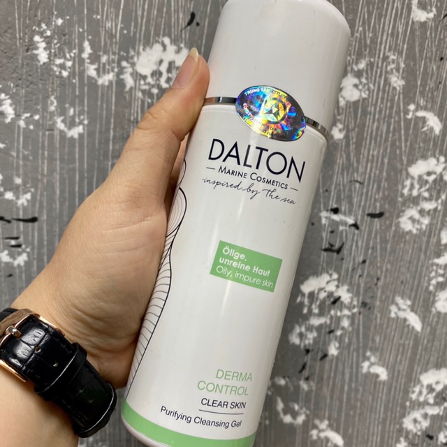 Gel rửa mặt cho da nhiều dầu mụn/ Dalton Derma Control Purifying Cleansing Gel