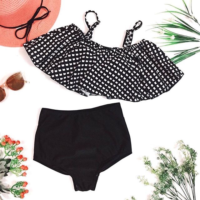 Bikini áo croptop quần cạp cao