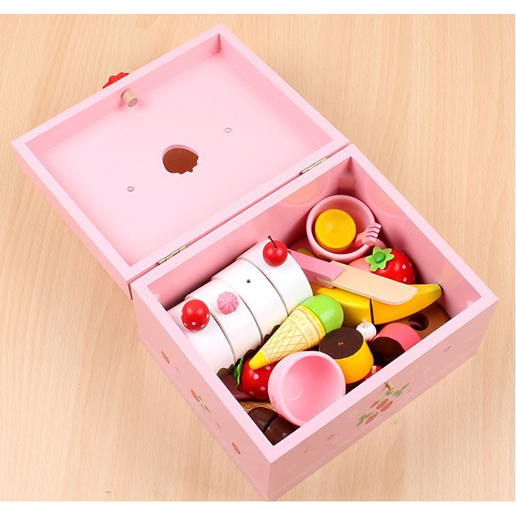 Set đồ chơi bánh ngọt, trái cây cho bé gái.