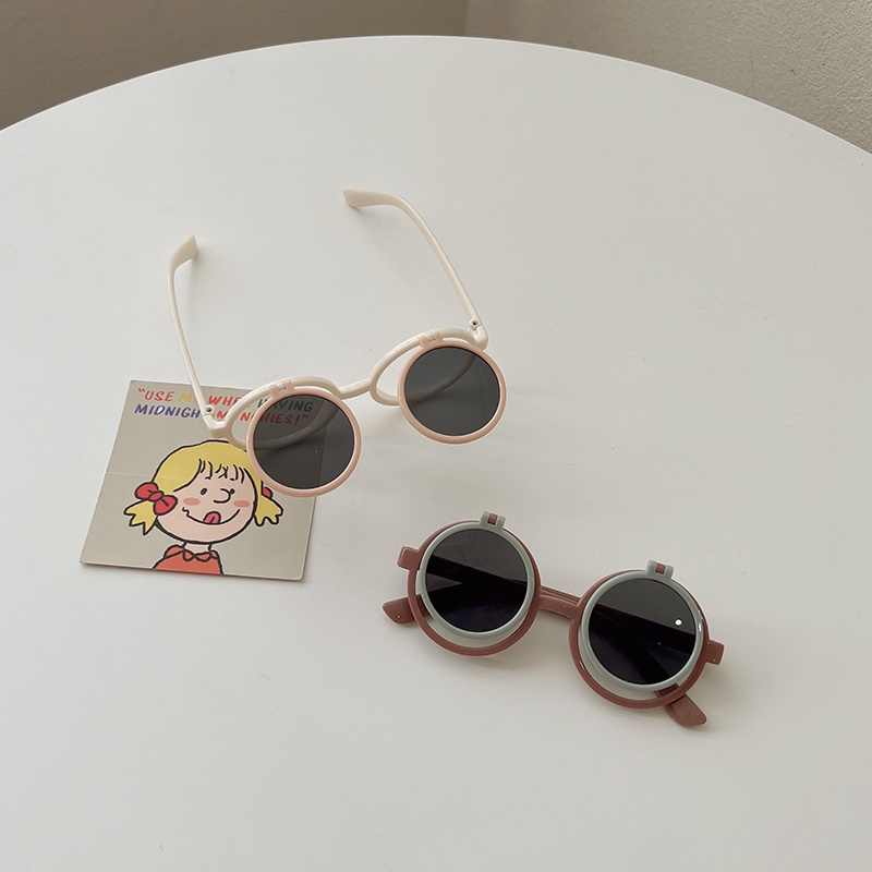 Kính Mát Chống Tia UV Kiểu Dáng Dễ Thương Cho Bé Từ 1-7 Tuổi