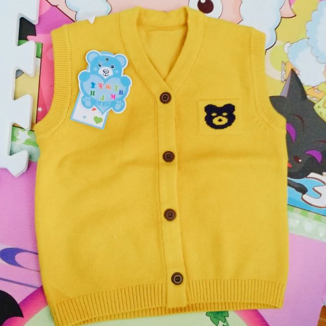 Áo gile len dày dặn