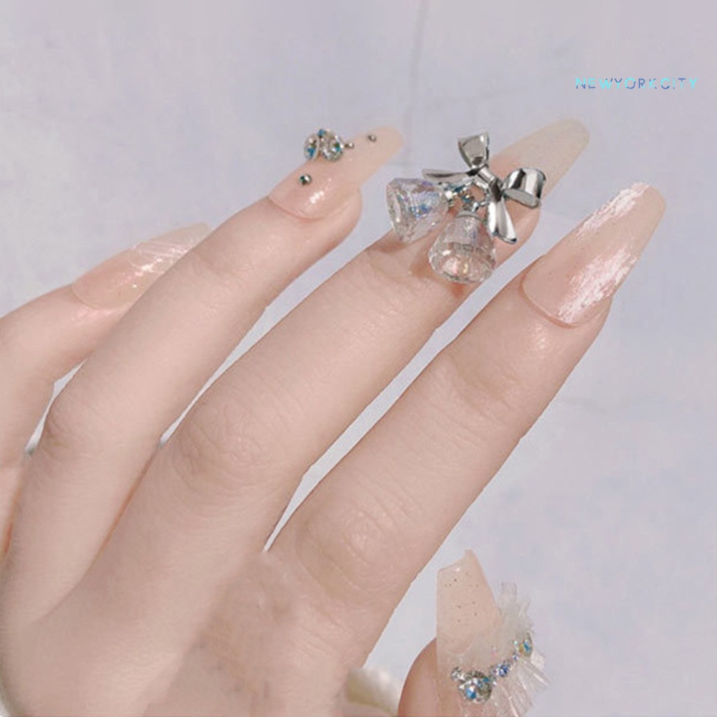 Chuông Trang Trí Móng Tay 3D Trong Suốt Xinh Xắn