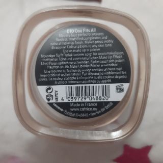 Phấn tươi Catrice 1 Minute Face Perfector ( Pháp )