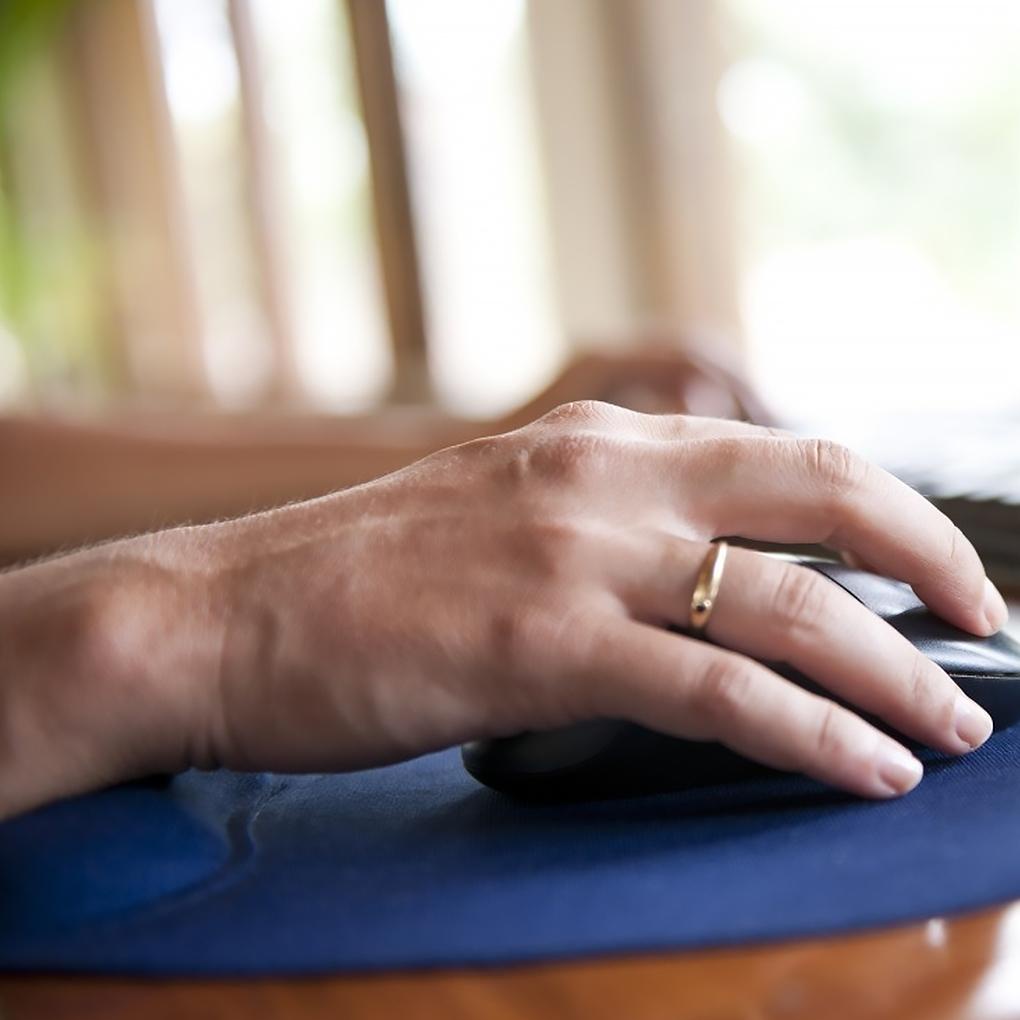 Miếng Lót Chuột Hỗ Trợ Cổ Tay Chống Trượt Không Biến Dạng