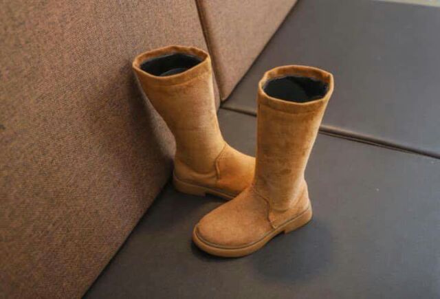 Bôt cao cổ lót lông cho bé.