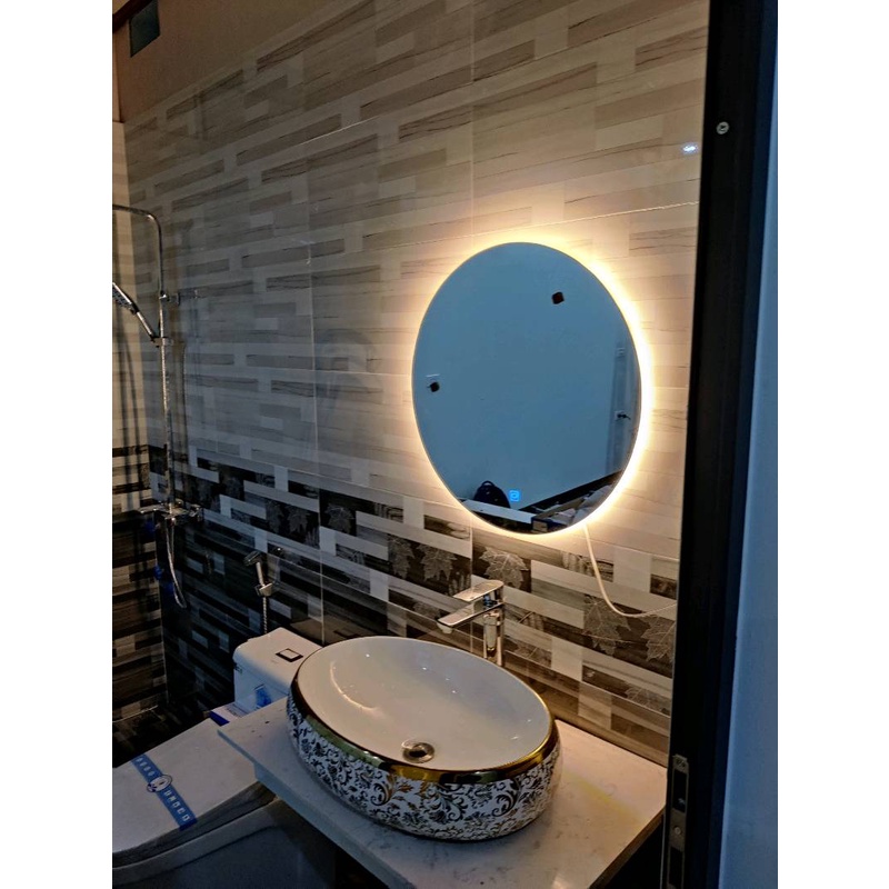 Gương tròn có đế cảm ứng trên mặt gương đèn led đổi 3 màu mẫu led hậu gắn tường kích thước D60cm Mirror