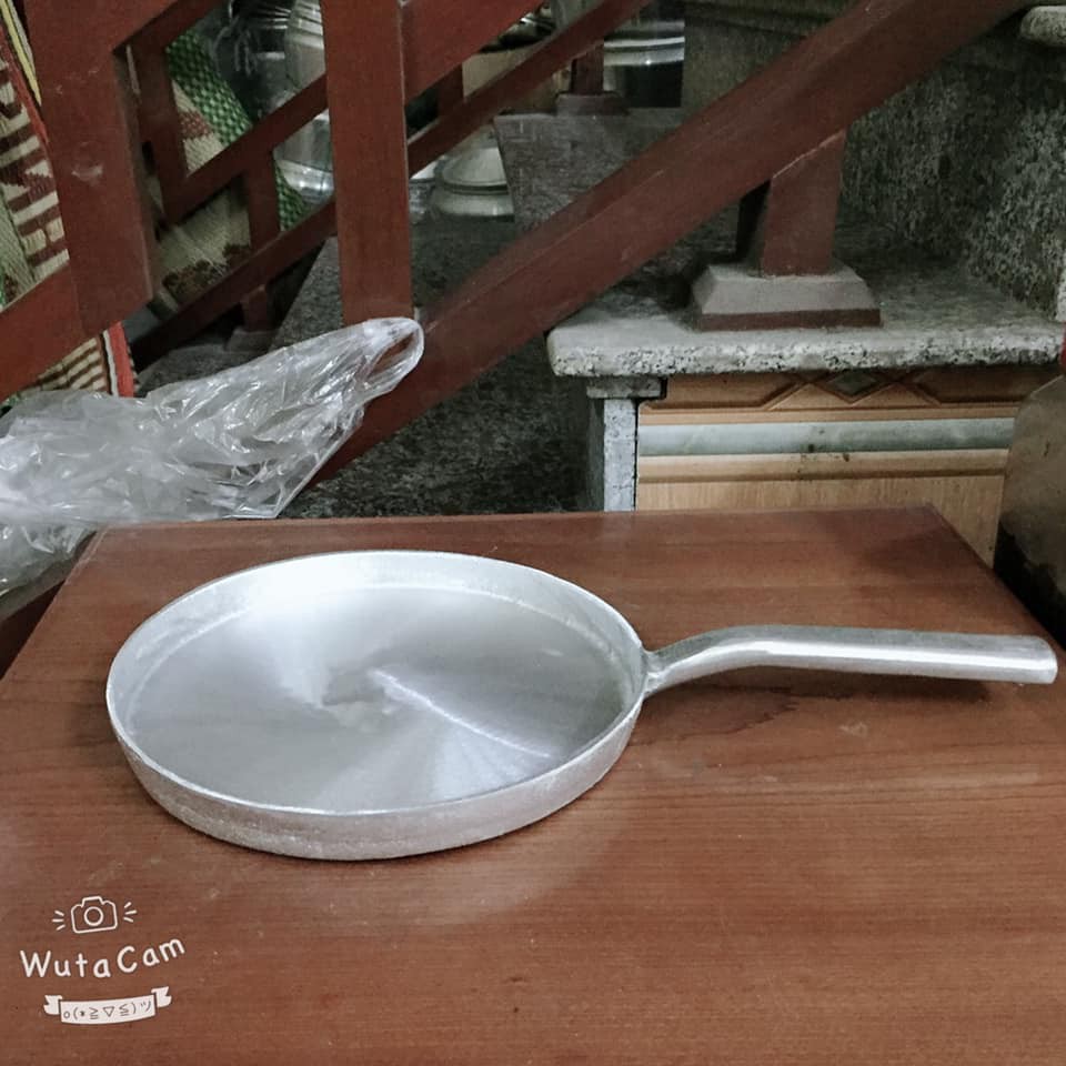 Chảo làm Bánh Xèo