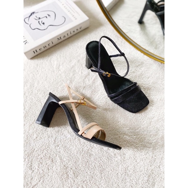 Sandal gót vuông dây mảnh