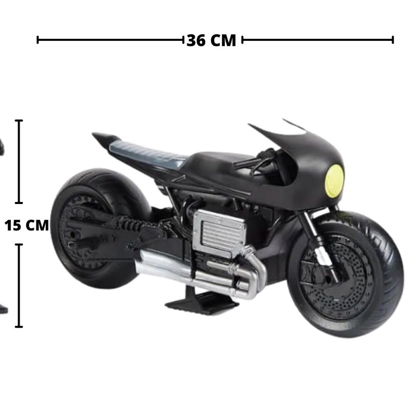 Bộ xe Batcycle dài 36cm và 4 nhân vật Batman, Bruce Wayne, Selina Kyle và The Penguin cao 30cm