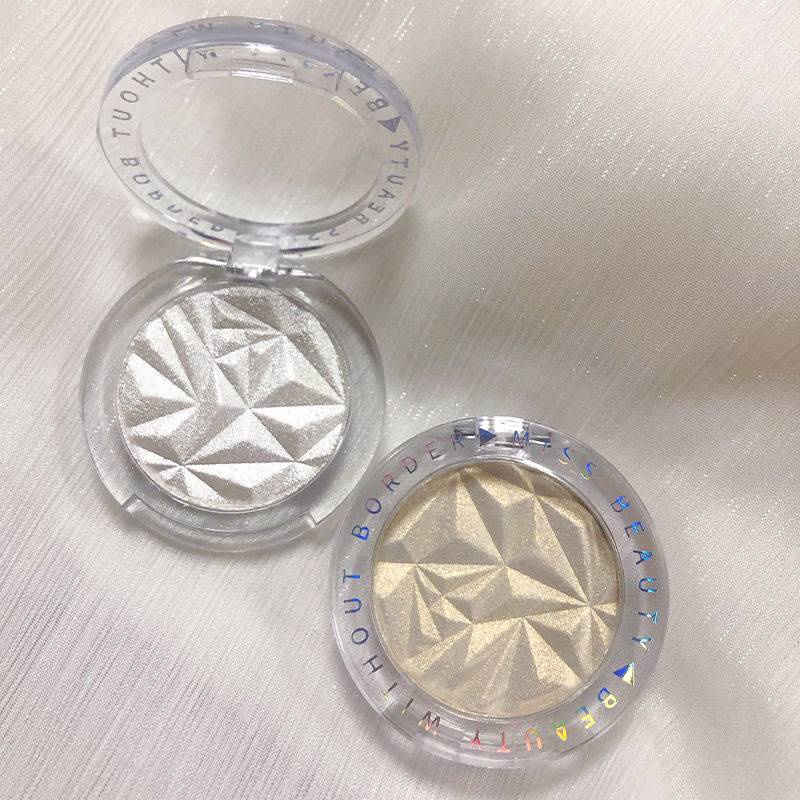 Phấn bắt sáng tạo khối trang điểm lấp lánh