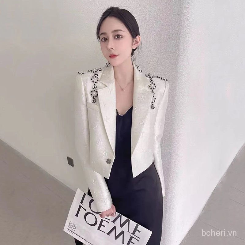 áo vest nữ cao cấp đính cườm, thủ công thu đông 2021