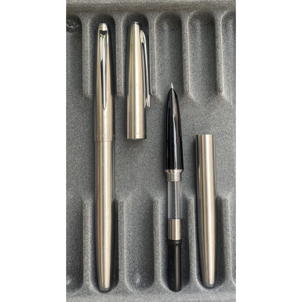 Bút máy Jinhao 911 - ngòi tròn trơn 0.38mm