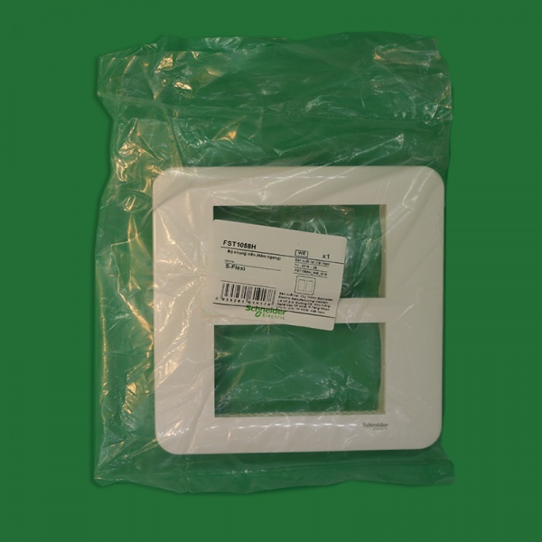 Mặt che 6 thiết bị, size S  hãng Scheneider Electric