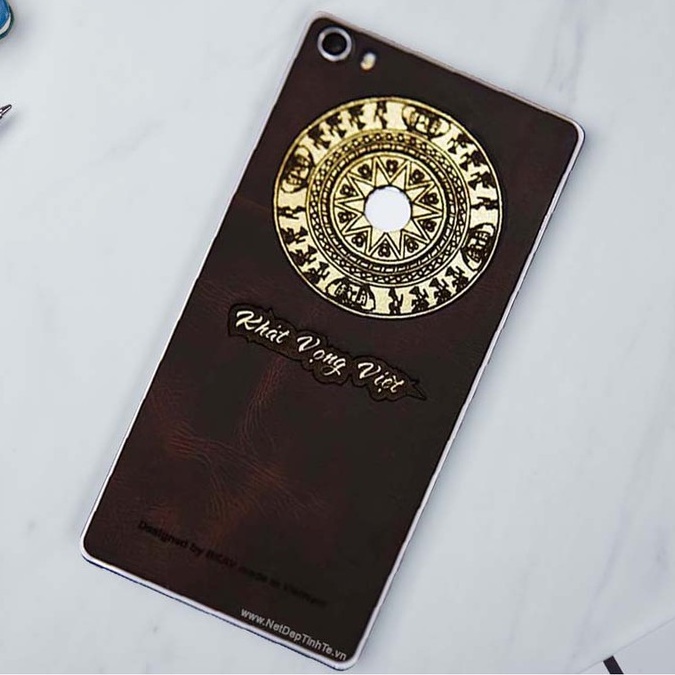 Miếng dán da điện thoai Bphone 3–  Da bò thật 100% - chính hãng Nét Đẹp Tinh Tế