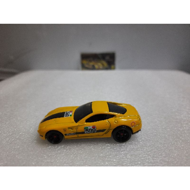 Xe Hot Wheels Ferrari Racer 599 GTB cờ Ý , hàng hiếm