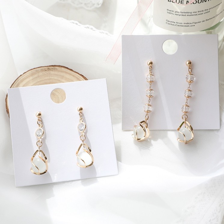 Đôi khuyên tai dáng dài đính đá mắt mèo mẫu 2023 phong cách Hàn Quốc thời trang dành cho nữ