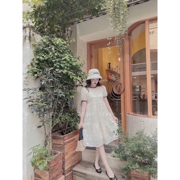 Đầm babydoll viền đen dáng suông hoạ tiết hoa siêu dễ thương, các mẹ bầu bon chen được